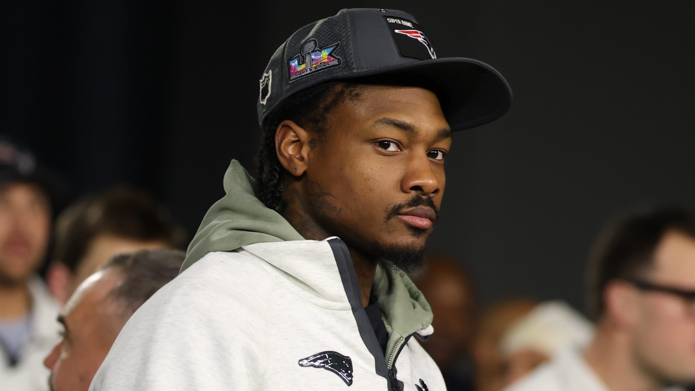 Patriots’ Stefon Diggs weighs in on Bills and Josh Allen.