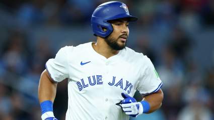 Blue Jays Get Blunt Outlook Amid Anthony Santander Injury News