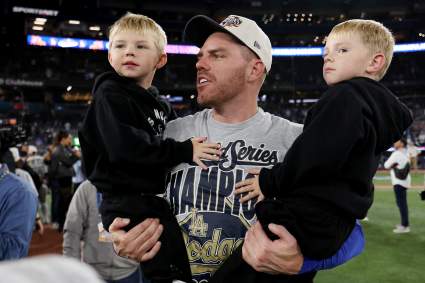 Dodgers’ Freddie Freeman & Wife Chelsea Announce ‘Surprise’ News
