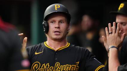 Dodgers Add 26-Homer Bat to Outfield Mix