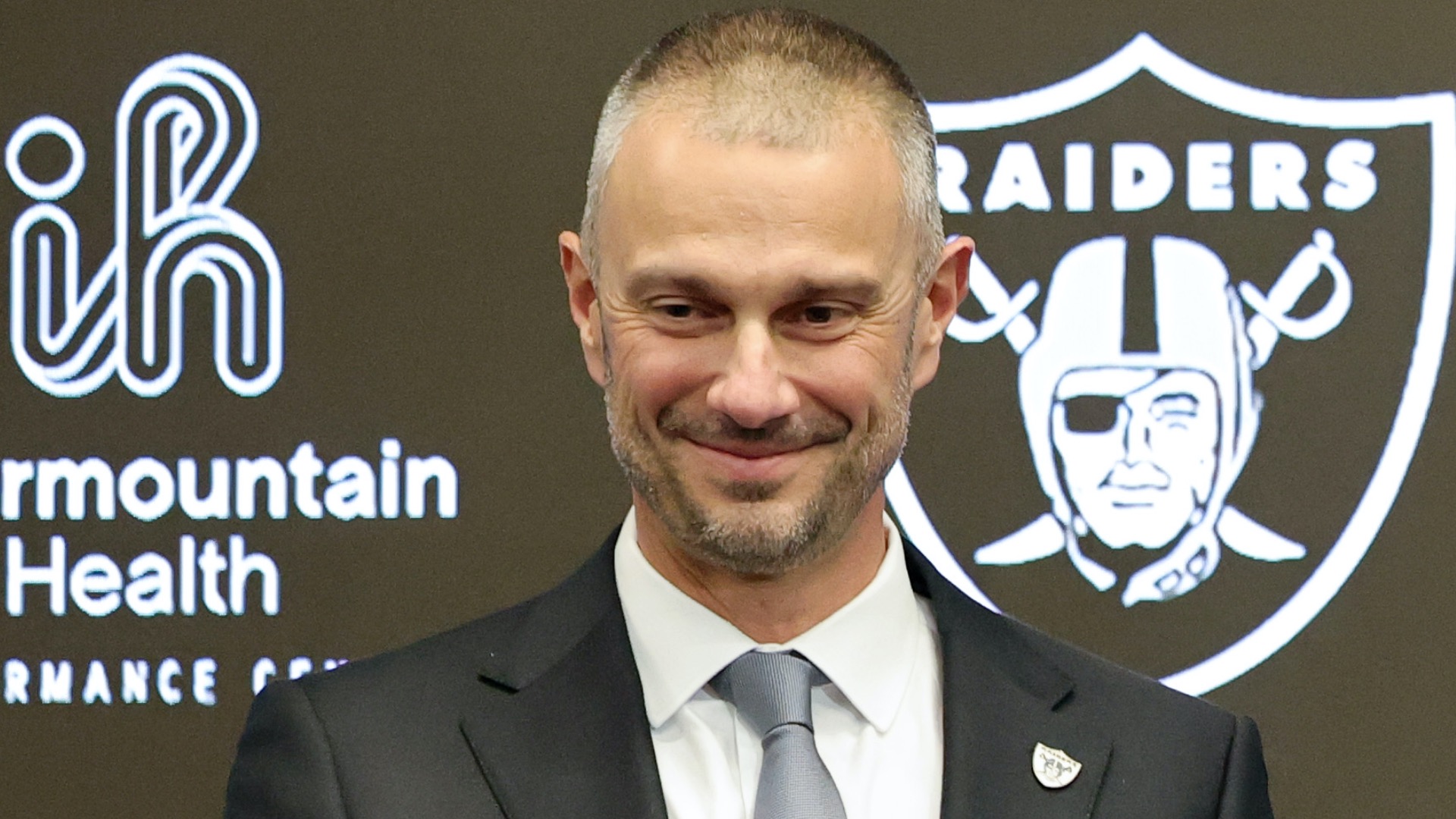 Raiders get compelling words on the defensive coordinator search.