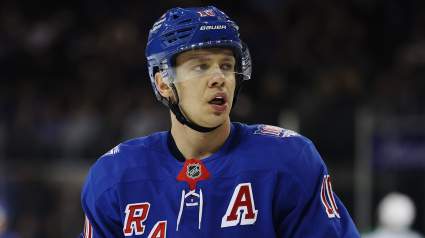 Panarin Trade: Star Has Made Up Mind about Destination, Rumor