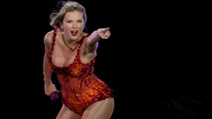 Poll: NFL Fans Demand Taylor Swift at Super Bowl Amid Kelce Retirement Decision