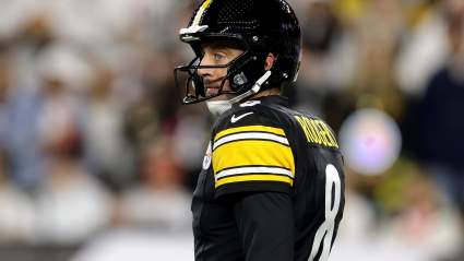 Steelers Get Worrying News as They Await Aaron Rodgers’ Retirement Decision