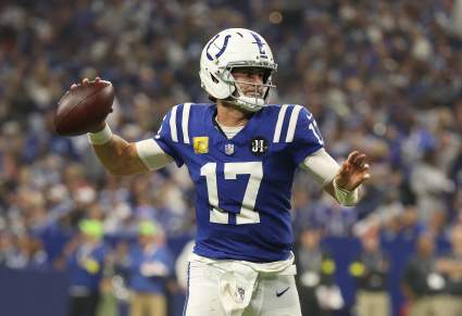 Colts Predicted to Target Surprising Backup QB for Daniel Jones