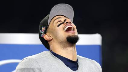 Bears Urged to Copy Seahawks-JSN Extension With Cornerstone Player