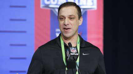 Chiefs Predicted to Land Steal at Low-Key Position of Need During Draft