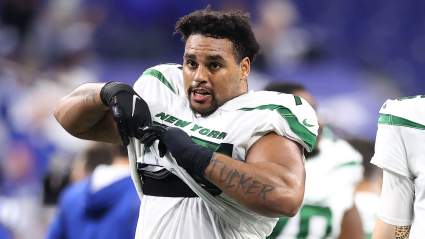 Jets Lose Starting OL to Hated Patriots on $42 Million Deal: Report