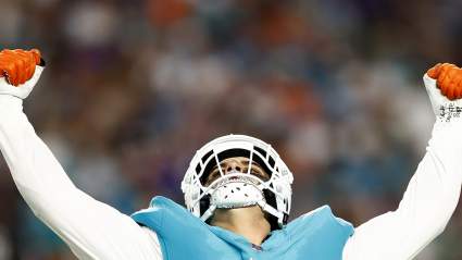 Raiders Told to Sign Free Agent Pass Rusher With 28-Career Sacks