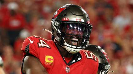 49ers WR Mike Evans Sends Emotional Message to Retired Bucs Legend