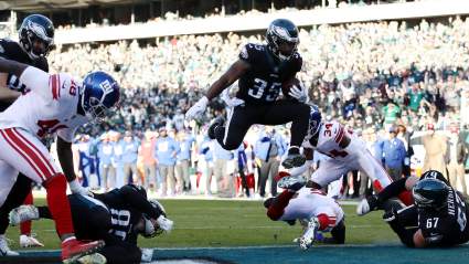 Eagles Famed ‘Giant Killer’ RB Announces Retirement From NFL