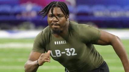 Cowboys Set to Sign on for Reunion With Defensive End