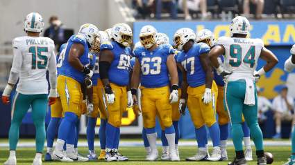 Dolphins Sign $3.8 Million Player in Free Agency