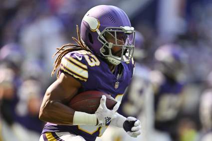 Packers, Steelers Linked to Bidding War for $20 Million RB