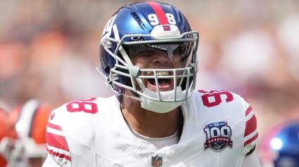 Commanders Sign 6-foot-3, 320-Pound DT Away From NFC Rival