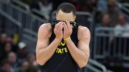 Warriors Receive Brutal Steph Curry News as Depressing Season Continues