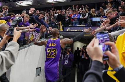 FINAL UPDATE: Los Angeles Lakers Announce LeBron James Status For Bulls Game