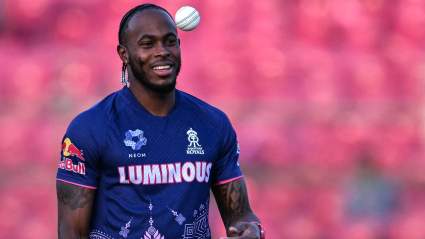7 Surprising Things You Missed From Last Night’s RR vs CSK Match