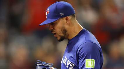 Blue Jays’ Jose Berrios News Sparks Injury Concern