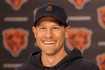 Bears Get Great Free Agency News on 13,000-Yard, Future HOF WR
