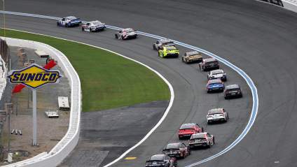 Why NASCAR Drivers Stay Out Instead of Pitting