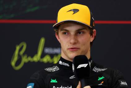 Oscar Piastri Sends Strong Message Ahead of Australian Grand Prix