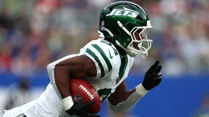Jets Sign All-Pro Return Man to New Deal in Free Agency