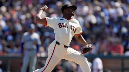 Giants’ Bullpen Dealt Troubling Injury News