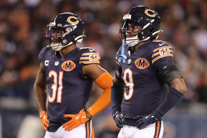 Insiders Hint at Clear Favorite in Bears’ Safety Decision