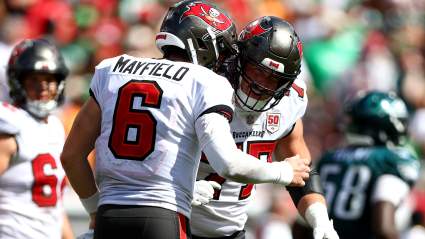 Buccaneers Lose 6-foot-8, 311-Pound Free-Agent Starter to AFC Team