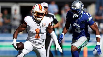 Bucs RB Rachaad White Gets Brutal Feedback on Free Agency