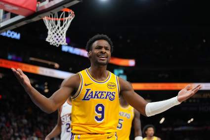 Los Angeles Lakers Announce Roster Move Before Bulls Game