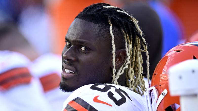 Former Cleveland Browns tight end David Njoku remains a free agent.