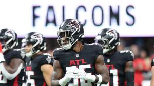 Pass rusher Leonard Floyd