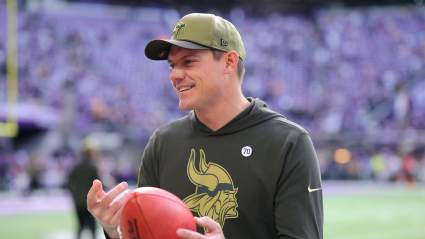 Vikings Possibly Landing Award-Winning Veteran QB ‘Makes a Lot of Sense’: Insider