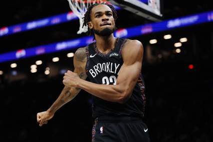 Lakers Trade Idea Lands the Perfect Deandre Ayton Replacement