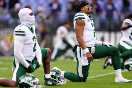 Jets Named Potential Landing Spot For Two-Time Pro Bowl Quarterback