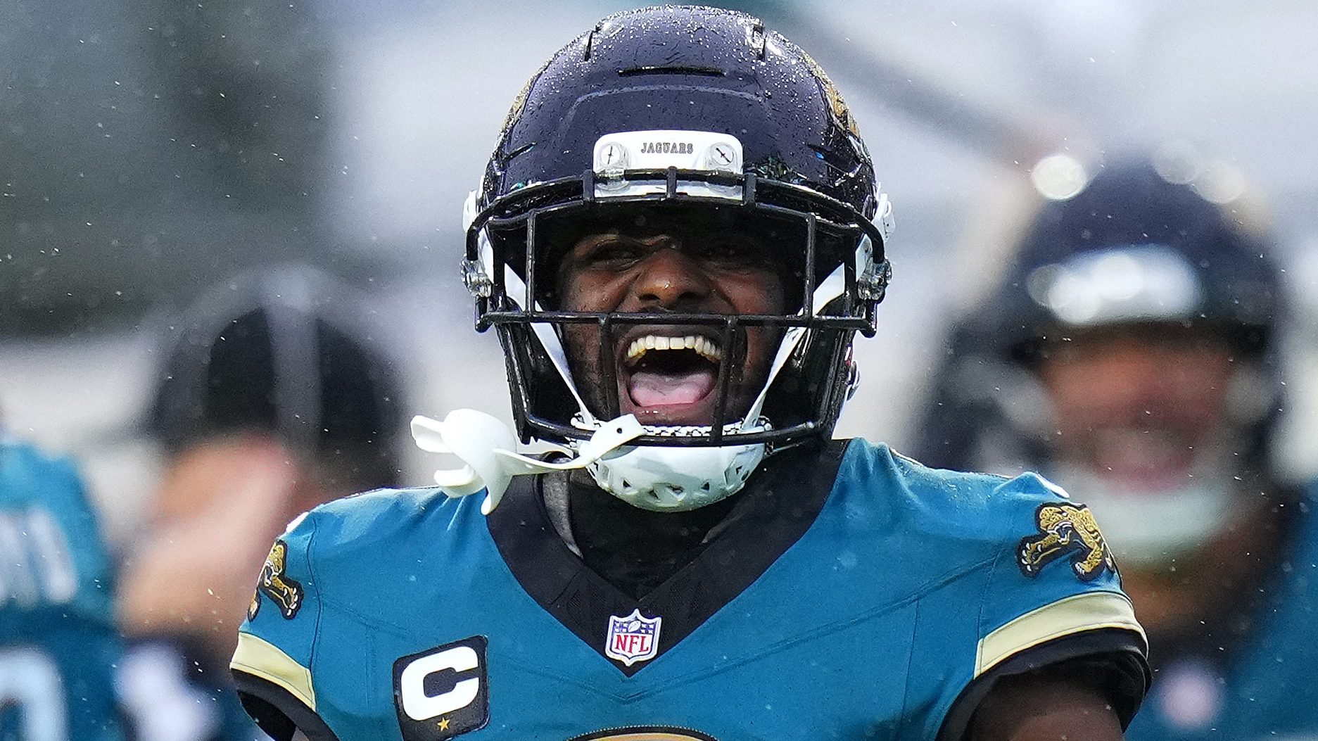 Cowboys Jerry Jones Makes Admission on Star Defender - HEAVY