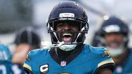 Cowboys Jerry Jones Makes Admission on Star Defender