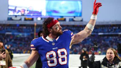 Bills $30 Million TE’s Wife Reacts to Career Announcement