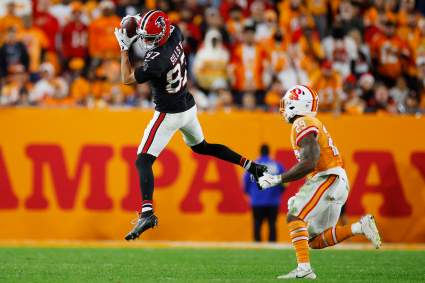 Tampa Bay Bucs Want a Player To Stay, But Refuse To Tender RFA