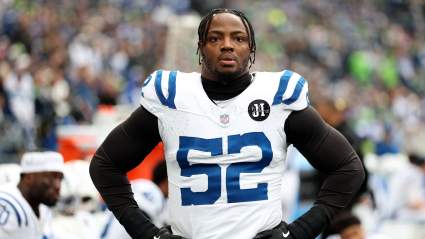Colts Lose 35-Sack EDGE Rusher to NFC South Team