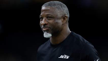 Jets Tease More Trades Coming After 2-Word Message