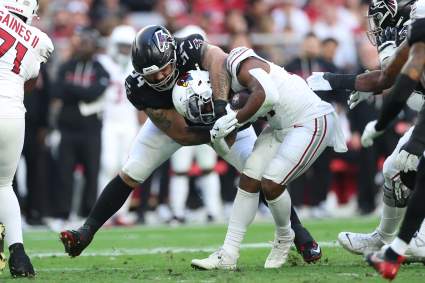 Falcons Bring Back 6’3, 297 Pound DT After Career High 5-Sack Season