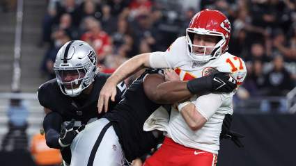 Raiders Make Moves to Bring Back 2 Starters From Last Season