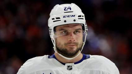 NHL Trades: Maple Leafs Deal $15 Million Center Out West