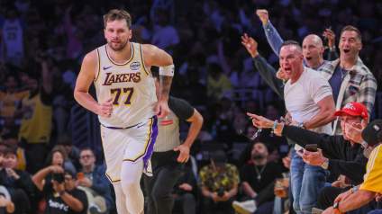 Lakers Fans React to ‘Pretenders’ Label Despite Late-Season Surge