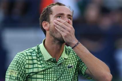 Former World No. 1 Tennis Star Stuck in Middle East Amid Iran War