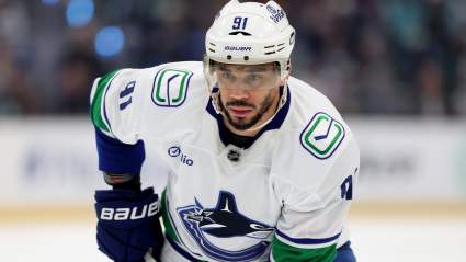 Canucks Hit With Concerning Trade Deadline Prediction