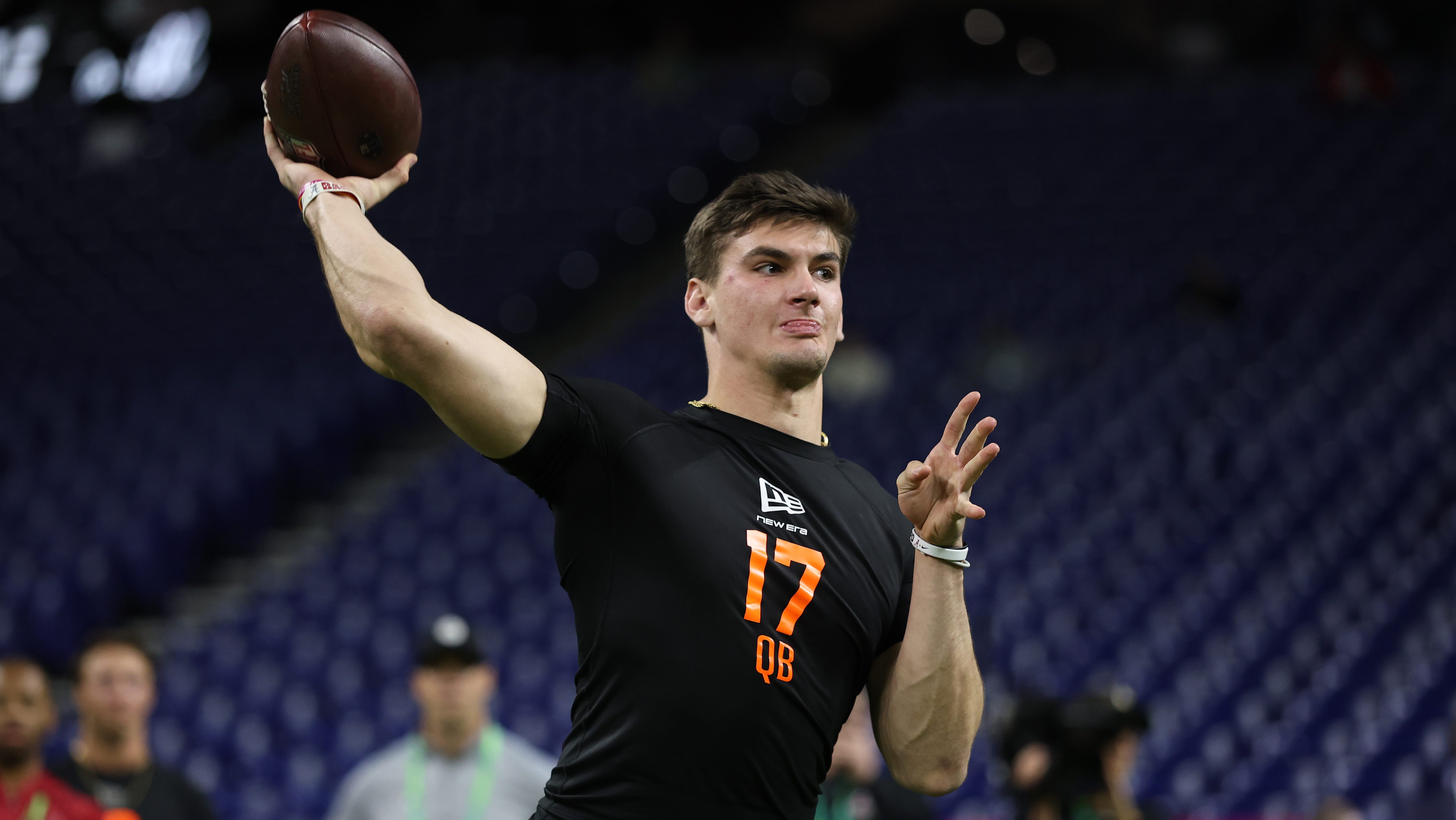 Jets Hosting Alabama QB Ty Simpson for Private Workout